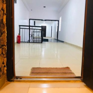 Фотография гостиницы NIAS Events & Suites