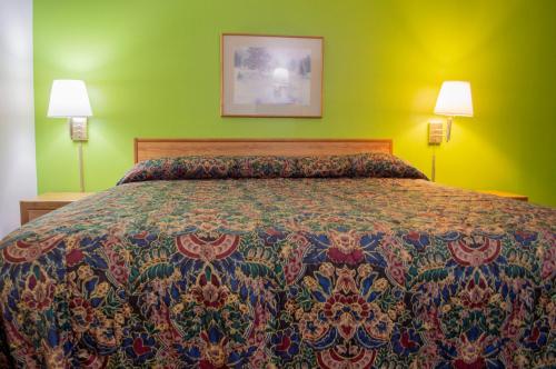 Фотография гостиницы Carla Inn & Suites Roanoke Airport