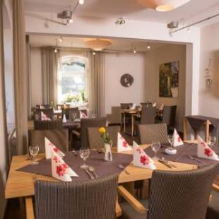 Фотографии гостиницы
Hotel Zur-Borke