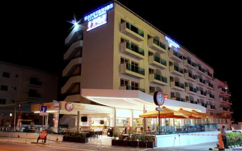 Фотография гостиницы Kapetanios Bay Hotel Protaras