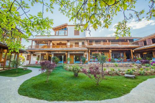 Фотография гостевого дома Swallow Nest Guesthouse