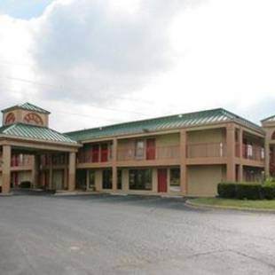 Фотографии гостиницы 
            Econo Lodge Inn & Suites I-65