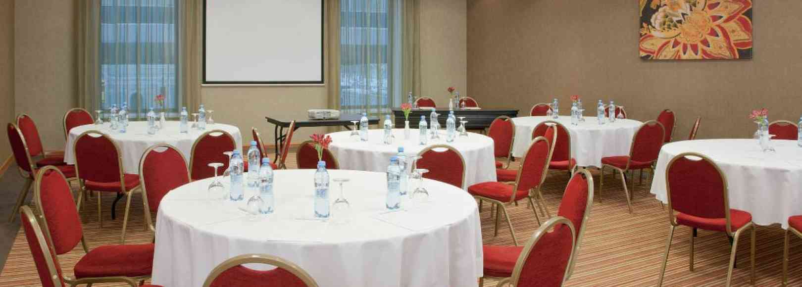 Фотография конференц-зала Лаурус