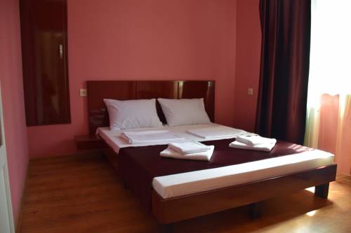 Фотографии гостиницы
Crossway Hotel&Hostel