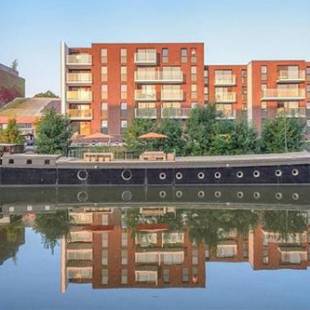 Фотографии мини отеля 
            Bed in Boat