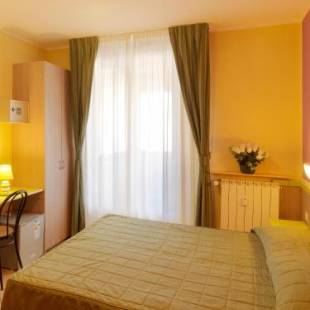 Фотографии гостиницы
Hotel Arco Romana