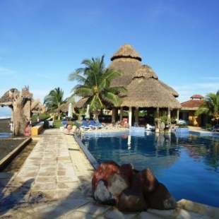 Фотография гостиницы Hotel Cayman Suites