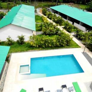 Фотографии мини отеля
La Tica y la Gata