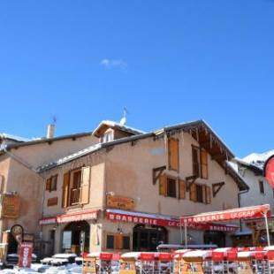 Фотографии гостиницы
Hôtel Alpis Cottia