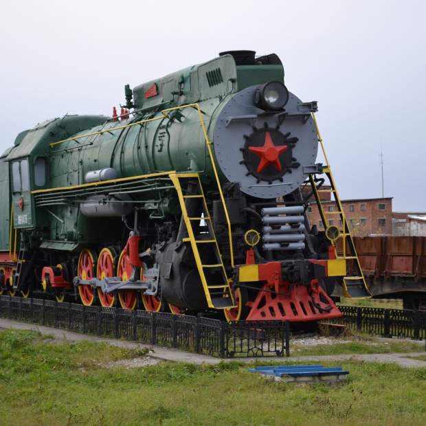 Фотография памятника Памятник Паровоз ЛВ-0478