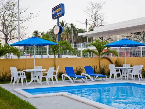 Фотография гостиницы City Express Paraiso