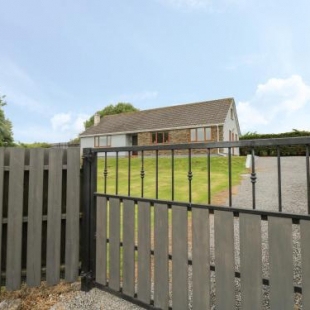 Фотография гостевого дома Oakland Cottage