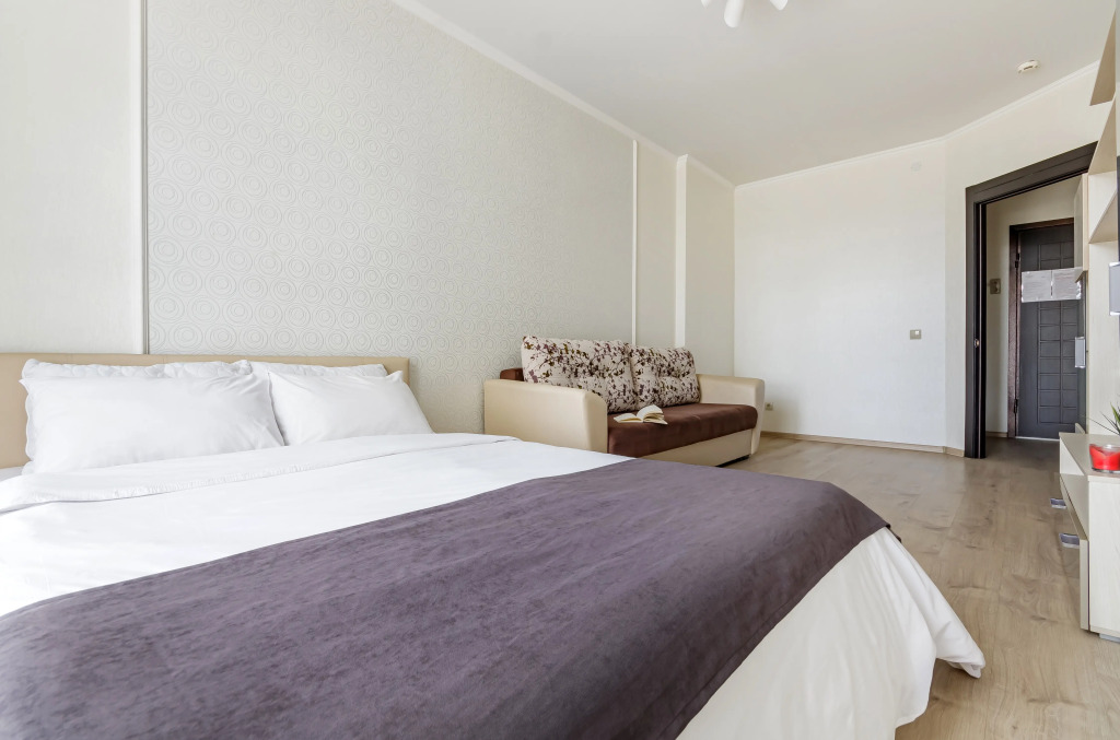 Фотография квартиры Апартаменты в спокойных тонах ЖК Большой Lounge балкон удобный матрас