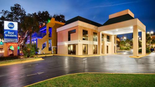 Фотография гостиницы Best Western Oak Manor