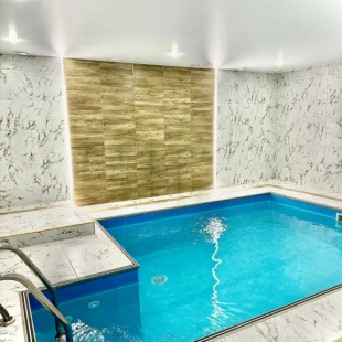 Фотография Коттеджа Частный дом Алиса. Дом с бассейном и баней на дровах