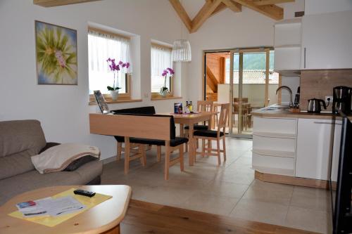 Фотография гостевого дома Privatpension Bergkristall