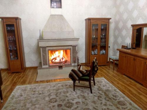 Фотографии гостевого дома 
            Chimney Family Home