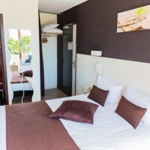 Фотографии гостиницы
Logis Hôtel du Large