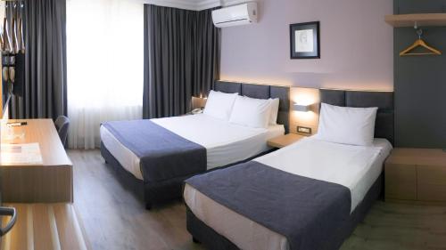 Фотография гостиницы Helen Hotel