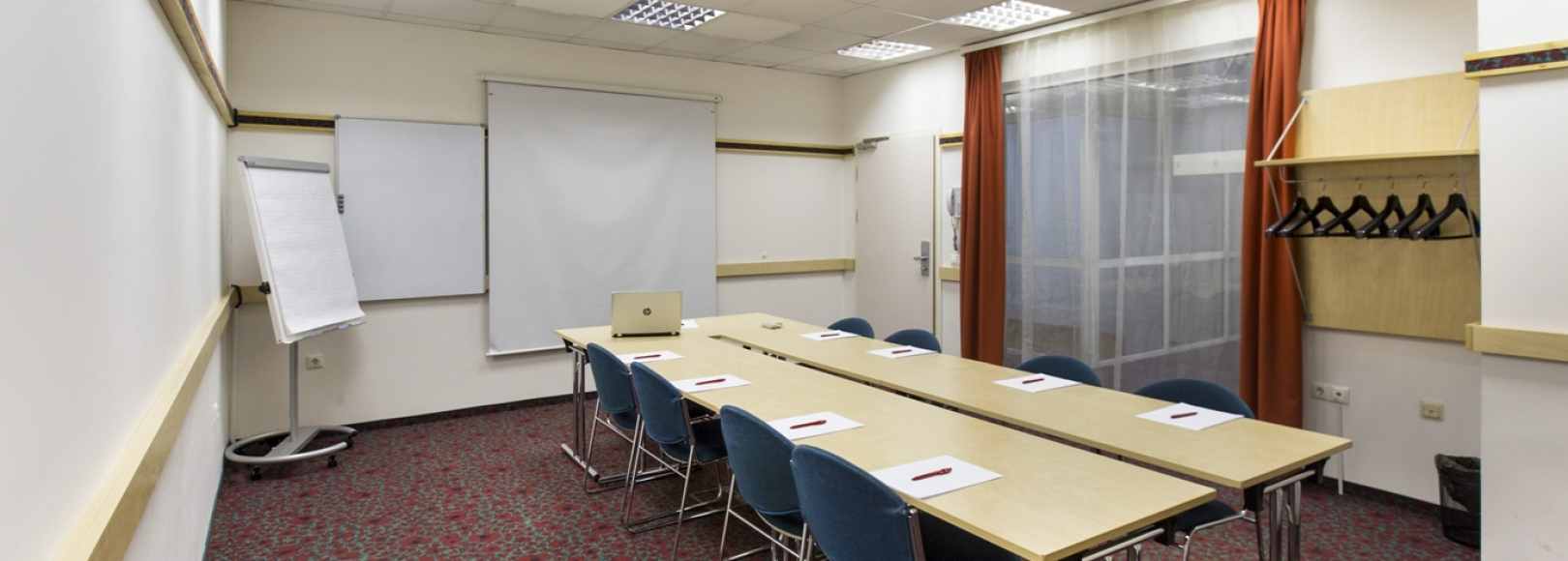 Фотография конференц-зала Владимирский