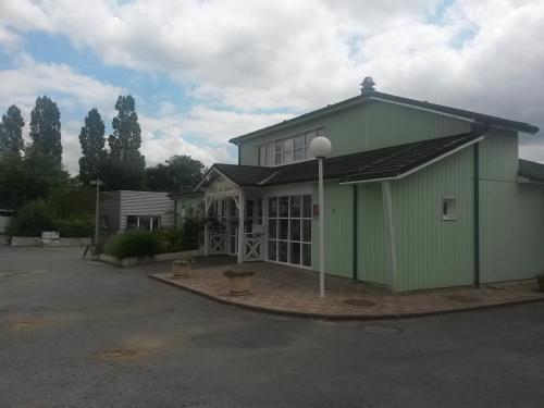 Фотография гостиницы Premiere Classe Rennes Ouest - Le Rheu