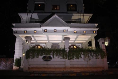 Фотография гостиницы Hotel Karl Residency