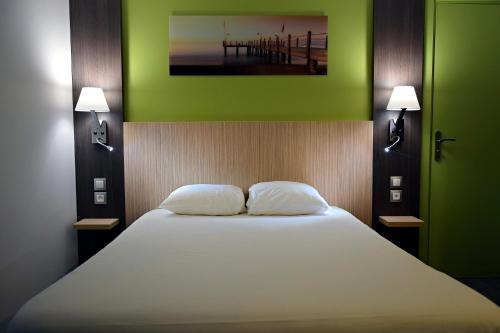 Фотография гостиницы Hotel Le Seino Marin - Contact Hotel