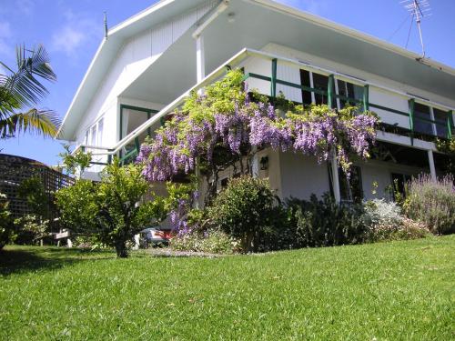 Фотография гостевого дома Aimeo Cottage