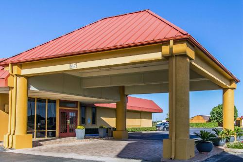 Фотография гостиницы Quality Inn Ada near University