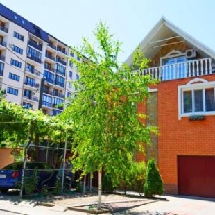 Фотография гостевого дома Family на Таманской