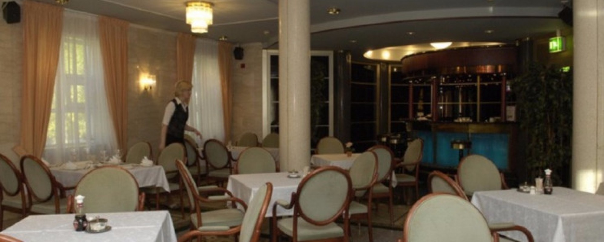 Фотографии банкетного зала Зал ресторана Кондопога