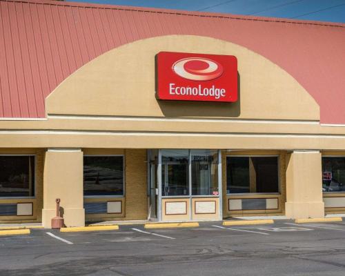 Фотография гостиницы Econo Lodge Colonial Heights I-95