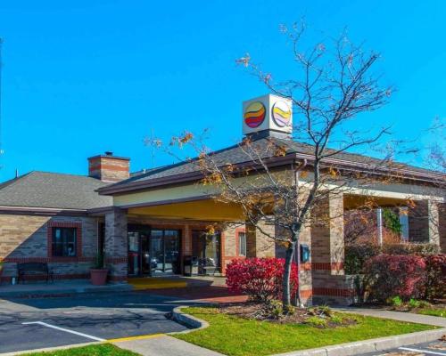 Фотография гостиницы Comfort Inn & Suites Erie