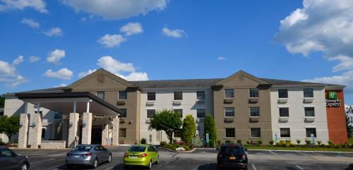 Фотография гостиницы Holiday Inn Express Pittsburgh-Bridgeville, an IHG Hotel