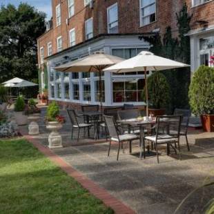 Фотографии гостиницы 
            Best Western Homestead Court Hotel