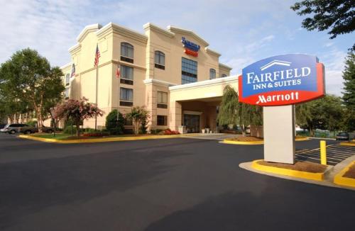 Фотография гостиницы Fairfield Inn and Suites Atlanta Airport South/Sullivan Road