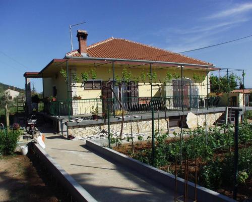 Фотография гостевого дома Apartments with a parking space Kraj, Pasman - 696