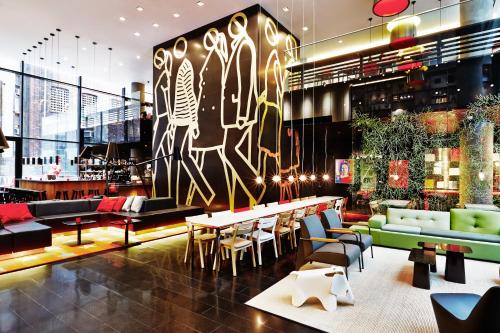 Фотография гостиницы citizenM New York Times Square