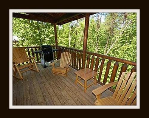 Фотография гостевого дома Emerald Springs Loop Cabin 3286