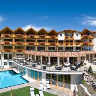 Фотографии гостиницы 
            Hotel Chalet Tianes - Alpine Relax