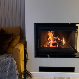 Фотография Коттеджа Частный дом Уютный с камином