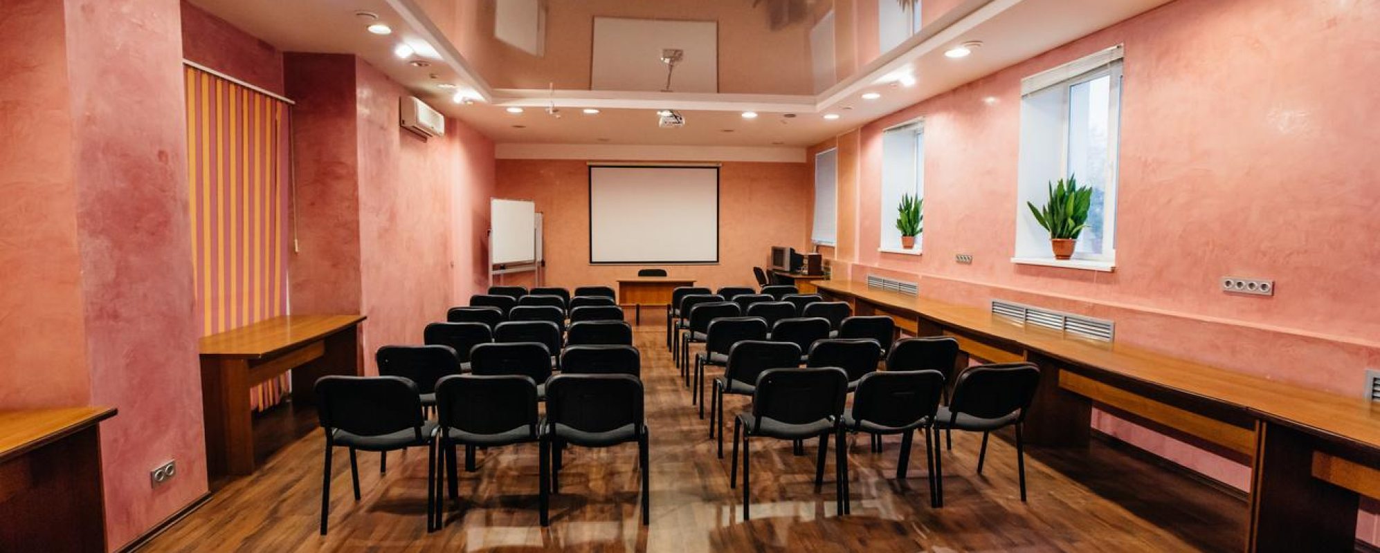 Фотографии конференц-зала ШелестоФФ
