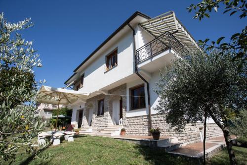 Фотография гостевого дома Villa Pina