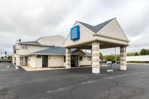 Фотография гостиницы Motel 6-Crawfordsville, IN