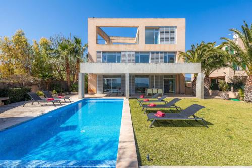 Фотография гостевого дома Port Nou