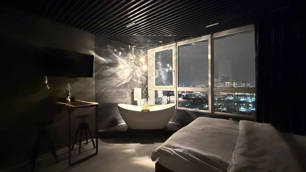 Фотография квартиры Квартира Ваш Личный Уголок Роскоши и Вдохновения Дизайнерские Апартаменты на 20 Этаже с Панорамным Видом