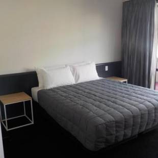 Фотографии мотеля
Queen Street Studios