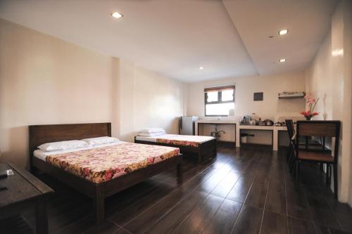 Фотография гостиницы Pine Breeze Cottages