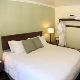 Фотографии гостиницы
The Mammoth Creek Inn