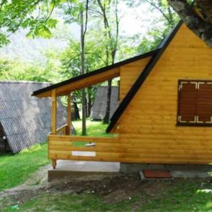 Фотографии кемпинга
Vikendica Kamp Borašnica Bungalov - Plaža - Parking